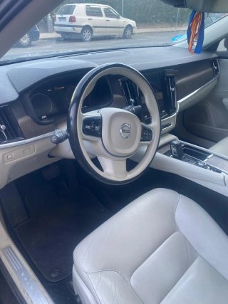 Volvo V90 2021 cross country