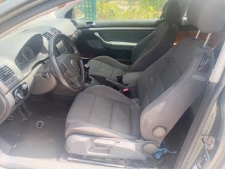 Volkswagen Golf 2004 no rebajo precio!