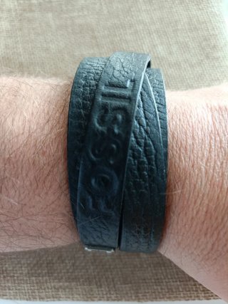 Pulsera Cuero Fossil Vintage Negra