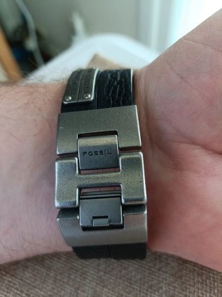 Pulsera Cuero Fossil Vintage Negra