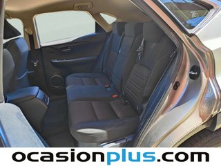 Lexus NX 300h Corporate 2WD 145 kW (197 CV)