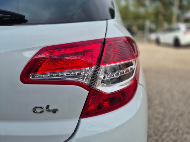 Citroën C4 1.6 HDI Business 2012, foto 11