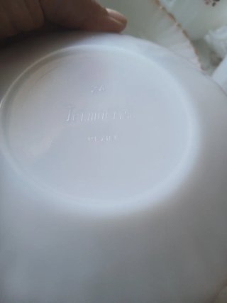 Juego 5 Tazas y Platos Porcelana Dorada