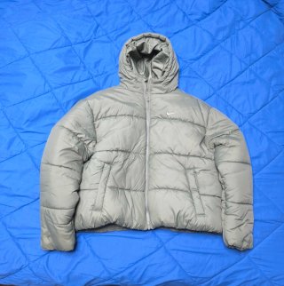 Chaqueta Nike Therma-Fit caqui mujer