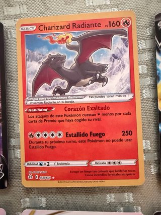Lote 8 Cartas Pokémon  Charizard