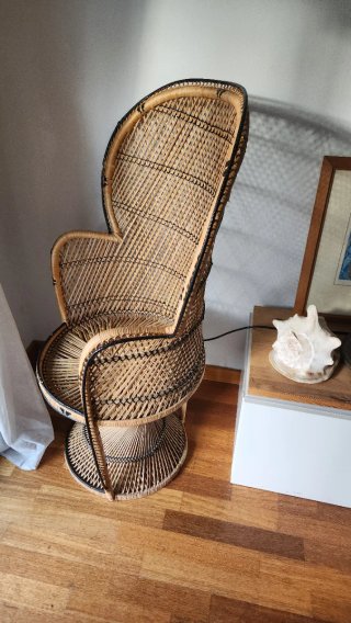 Sillón  emmanuelle  ratan rafia vintage/ pavo real