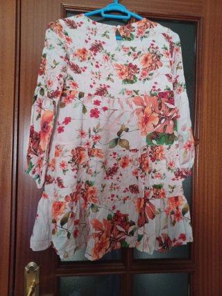 Vestidos juveniles estampado lunares y cazadora ne