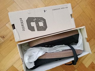 Zapatillas Ethletic veganas negras talla 42