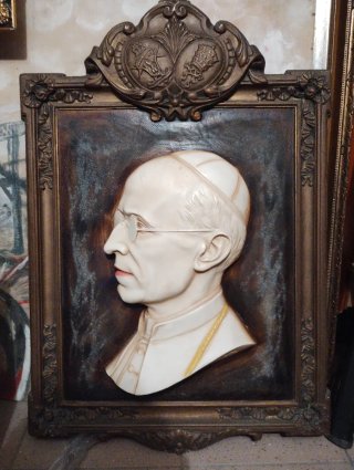 Busto Papa Pio XII Incorniciato