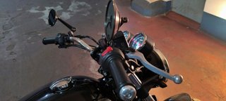 Royal Enfield Interceptor 650 Negra/Roja