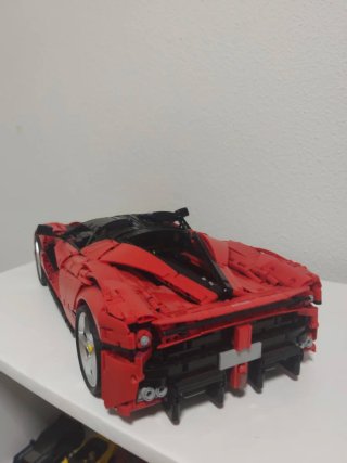 Lego Ferrari LaFerrari