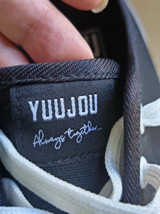 Zapatillas YUU JOU Negras Talla 40