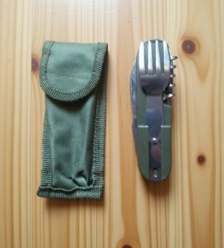 Cubiertos de camping multiusos con funda