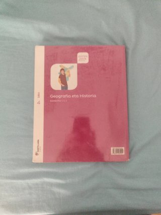 Libro geografia e historia DBH 4, Santillana Zubia