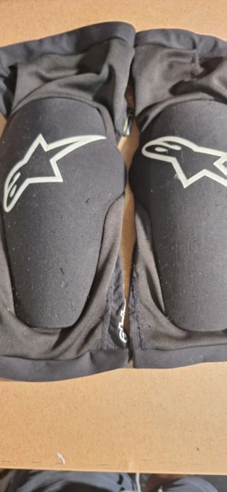 Rodilleras Alpinestars CE EN 1621-1:2012