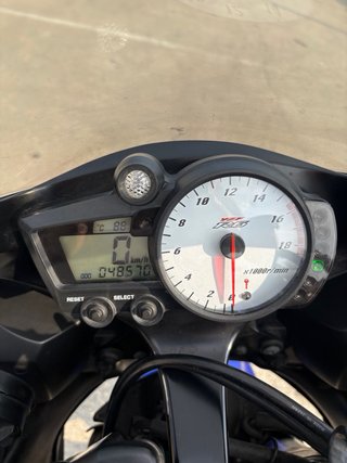 Yamaha R6 2003 A2