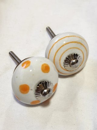 2 Pomos de porcelana artesanales