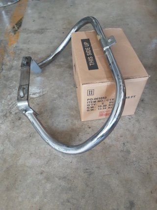Defensa Delantera Harley Softail Cromada