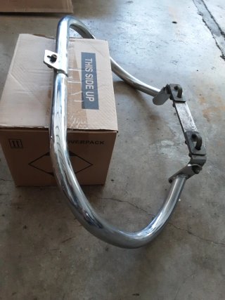 Defensa Delantera Harley Softail Cromada
