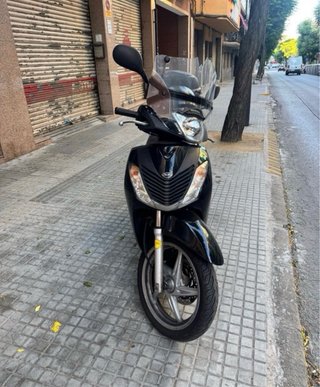 Honda SH125i Scooter Negra
