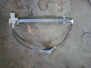 Elevalunas Manual Nissan Terrano 2