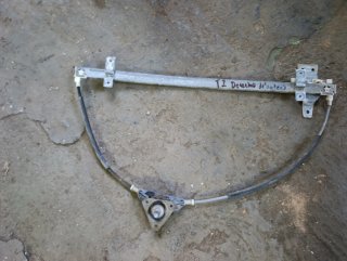 Elevalunas Manual Nissan Terrano 2