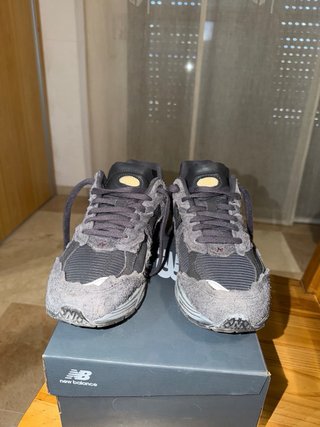 New Balance 2002RDB negras