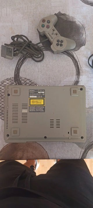 PlayStation 1 SCPH-1002 PAL (95-96)