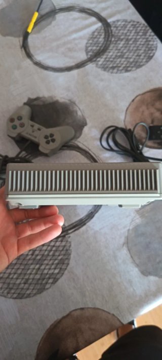 PlayStation 1 SCPH-1002 PAL (95-96)