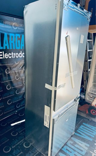 713.Frigorifico Combi Siemens IntegraNuevo 2x70