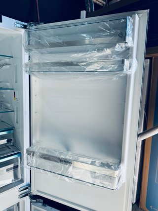 713.Frigorifico Combi Siemens IntegraNuevo 2x70