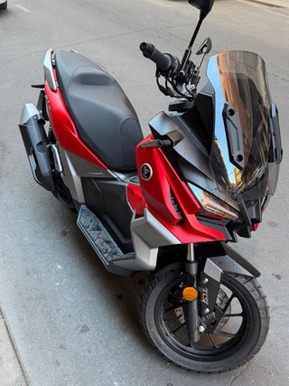 Voge 125ADV Scooter Nueva