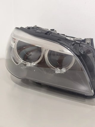 Farol Xénon Direito BMW Série 5 F10 LCI F11 LCI