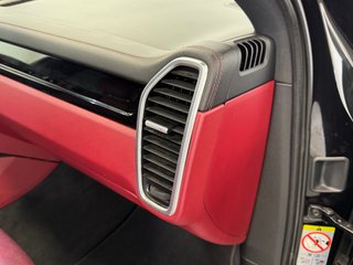 Porsche Cayenne Coupe E-Hybrid