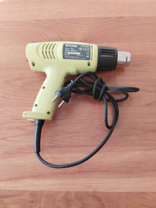 Pistola de calor Ryobi EHG 2002C