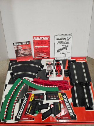 Scalextric C3 F-1 Ferrari Vodafone McLaren