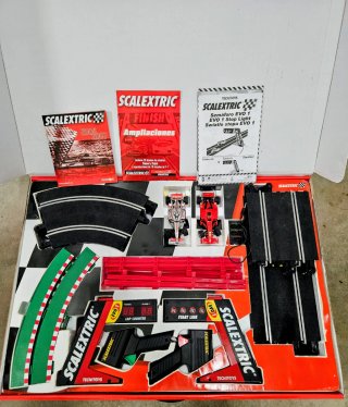 Scalextric C3 F-1 Ferrari Vodafone McLaren