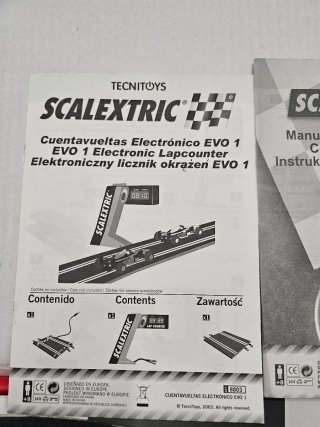 Scalextric C3 F-1 Ferrari Vodafone McLaren