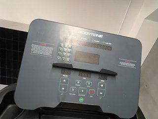 Cinta de correr profesional Bodytone EVOT3-TS