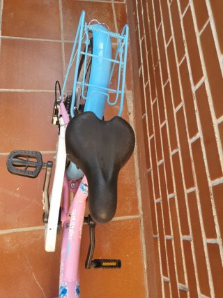 Bicicleta niña con cambios de marchas