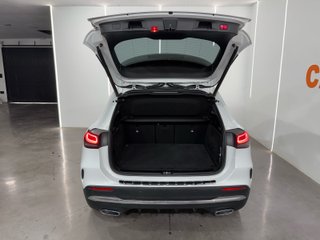 Mercedes-Benz GLA Mercedes-Benz GLA GLA 200