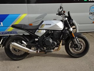 Brixton Crossfire 500 X - Moto Naked