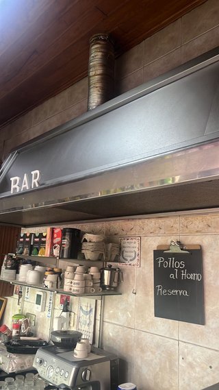 Se traspasa BAR CAFETERÍA