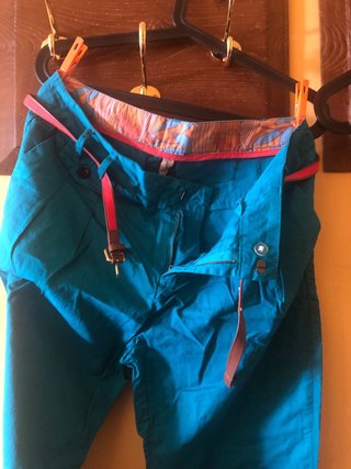 Lote 4 pantalones de tela con pinzas