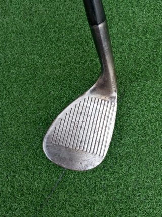 Palo de golf Cleveland Tour Action REG588 60°
