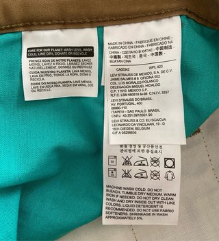 Pantalón corto Levis marrón