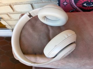 Beats Studio Pro Beige