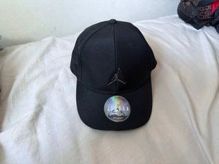 Gorra Jordan Negra