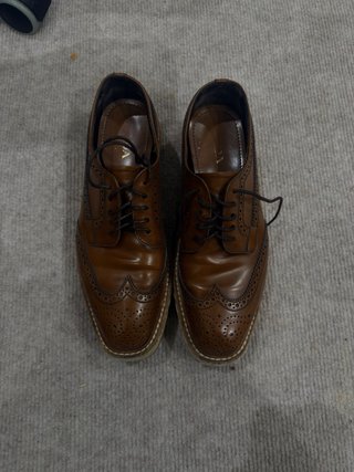 Zapatos de vestir Prada marrones