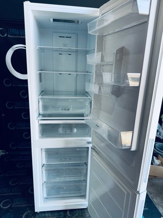 730.Frigorifico Combi Candy No Frost 1,86x60 SM